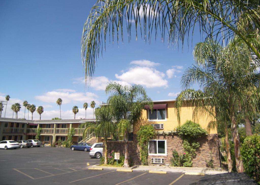 Budget Inn Riverside Exterior photo
